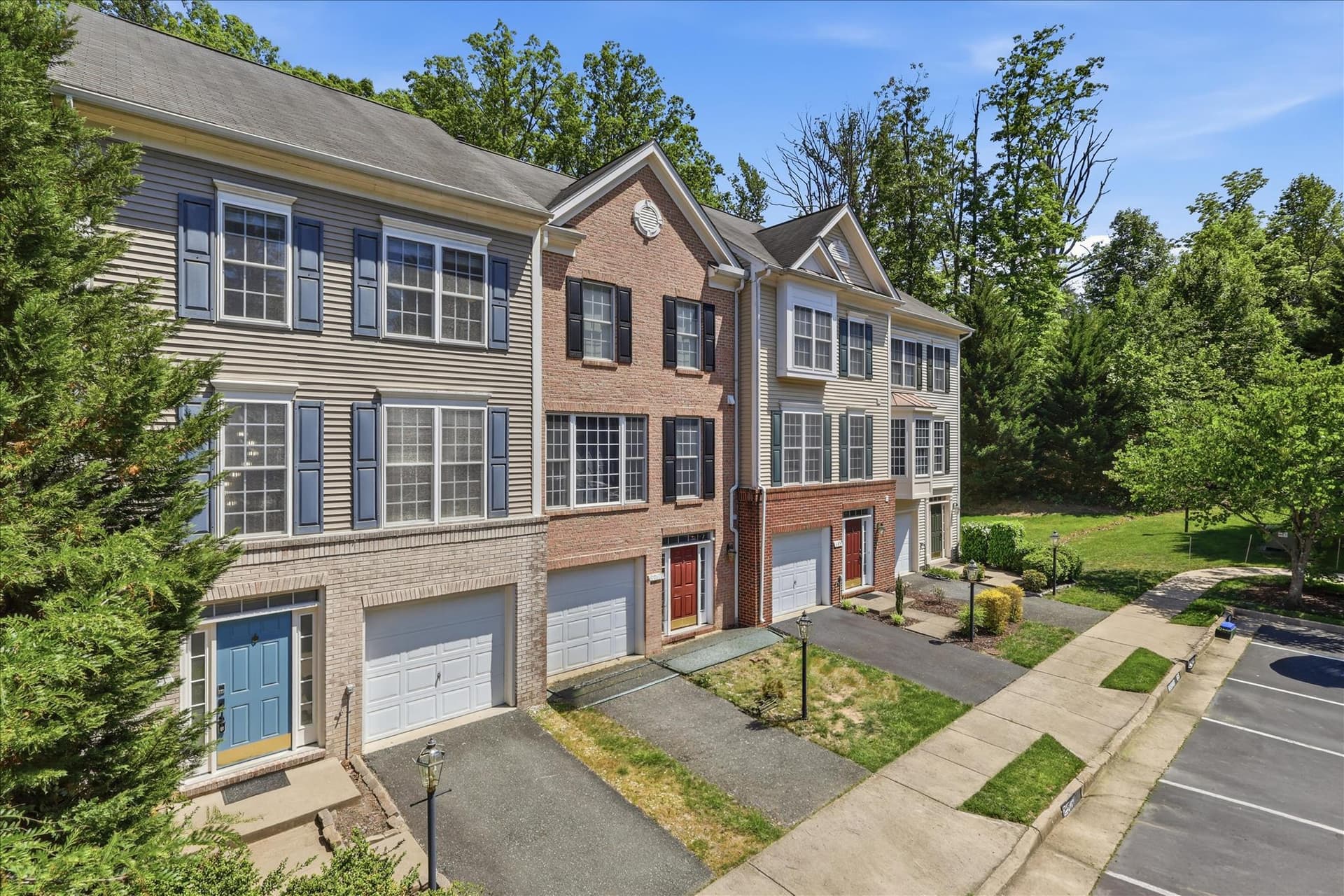 601 Galway Lane