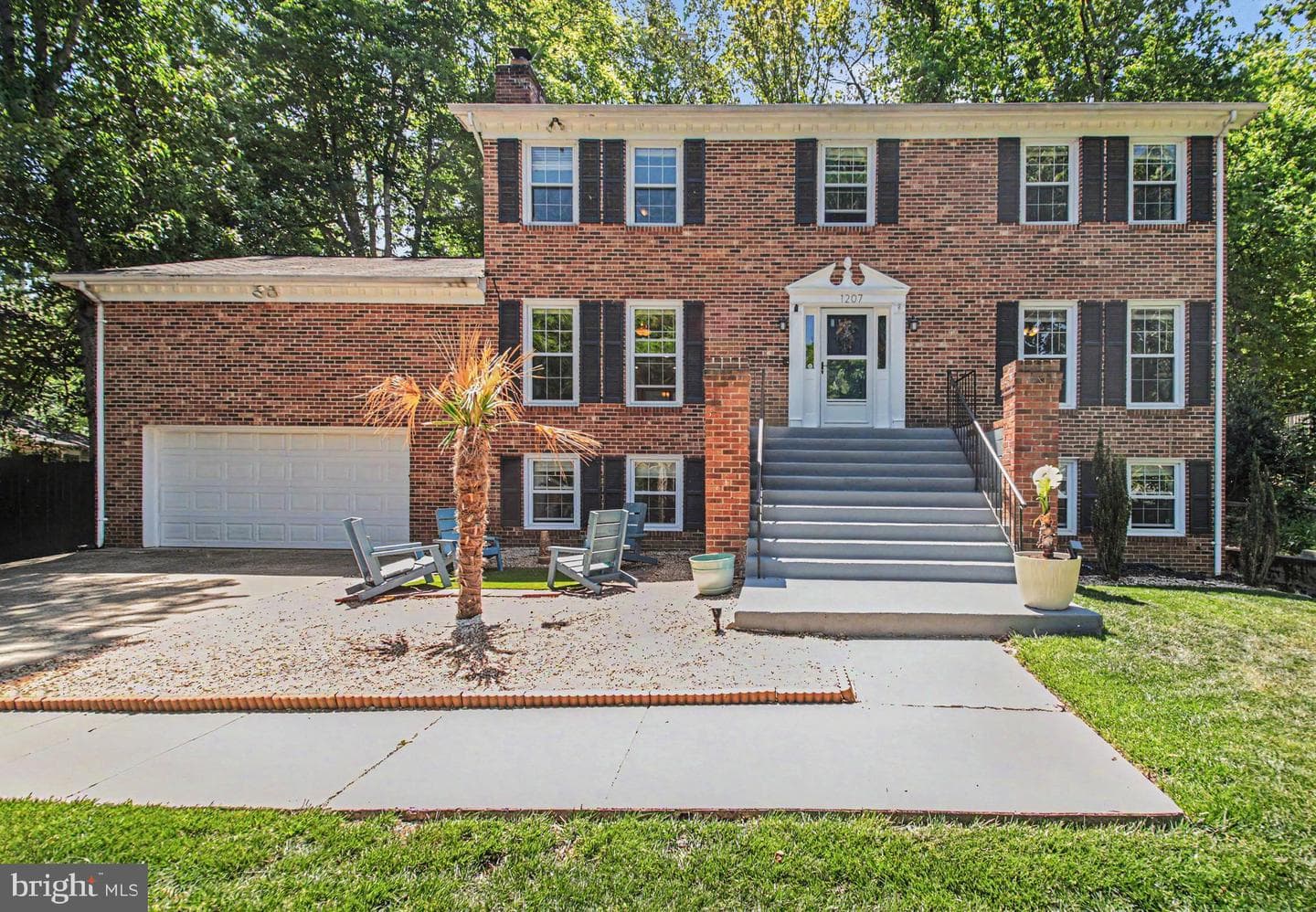 1207 Richmond Drive photo 1
