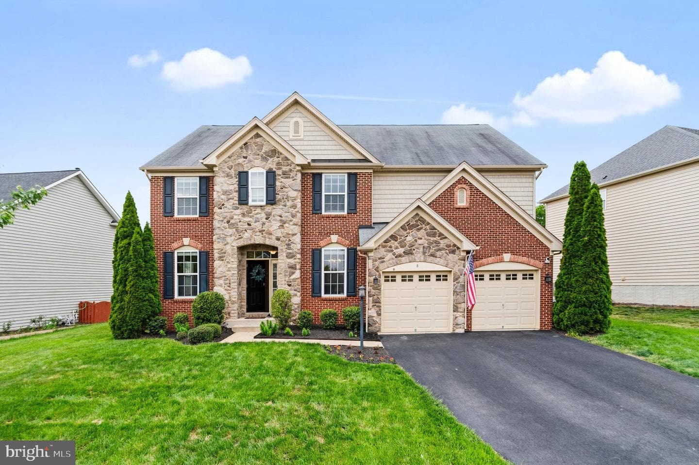 8 Bradbury Way