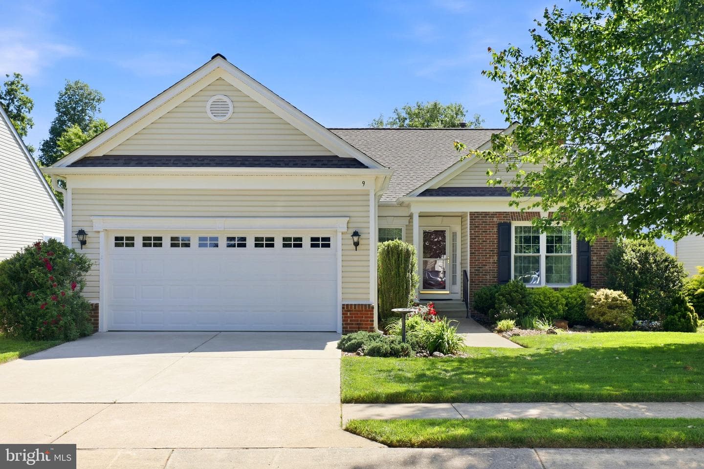 9 Linden Court