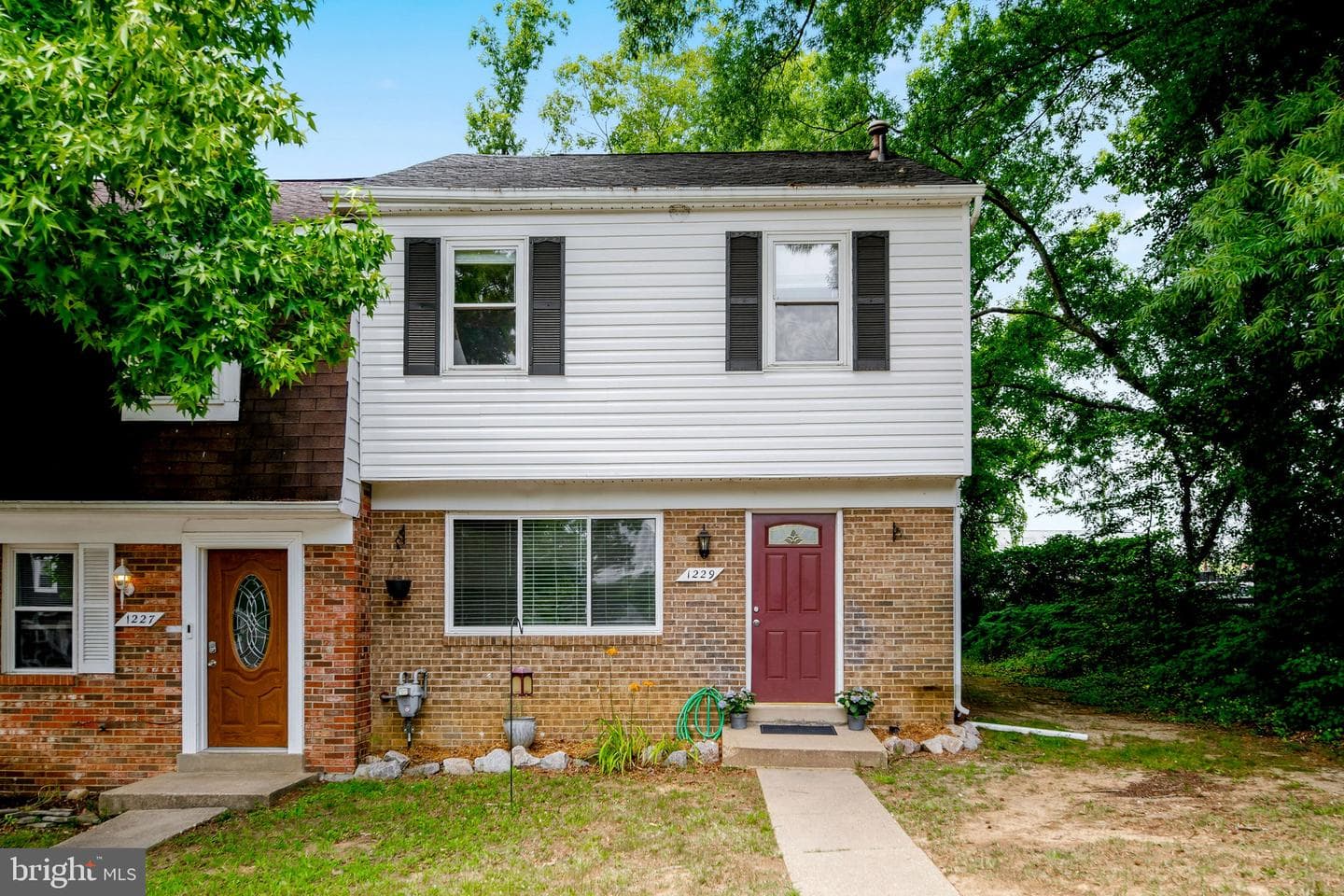 1229 Thomas Jefferson Place