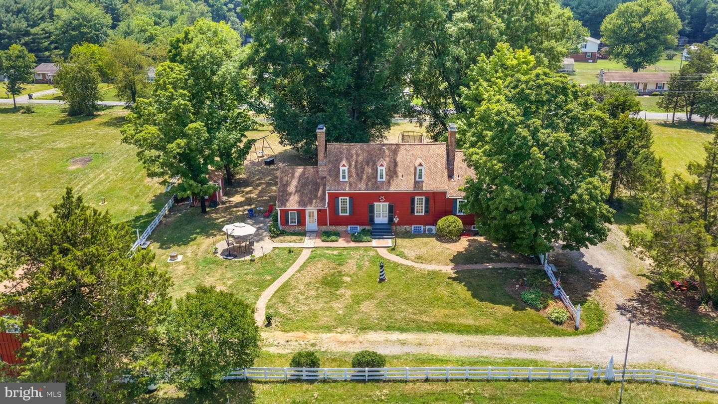 305 Chapel Green Road, Fredericksburg