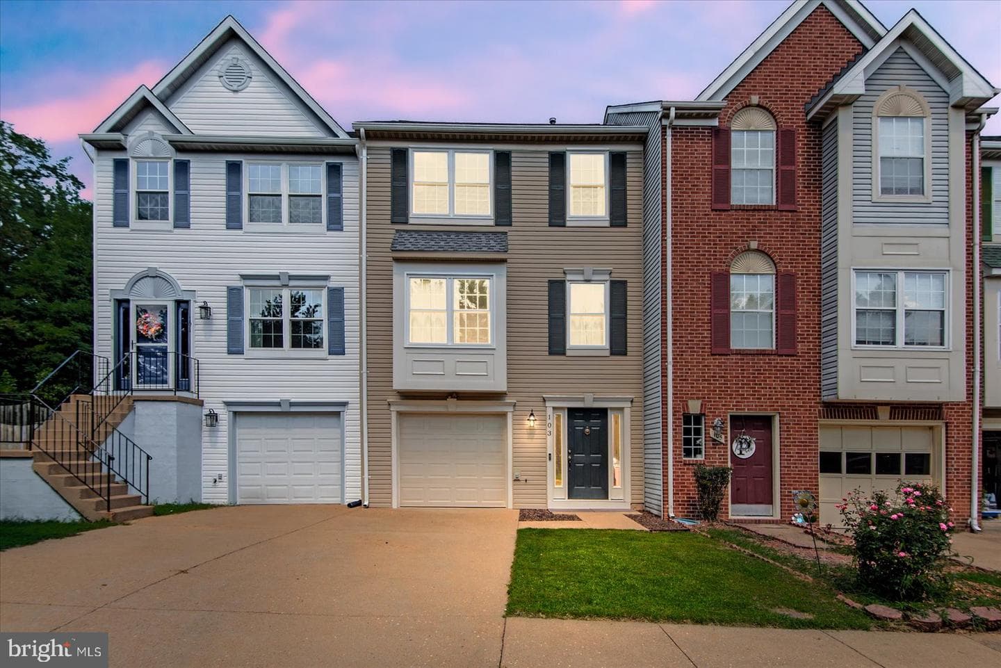 103 Barrows Court photo 1
