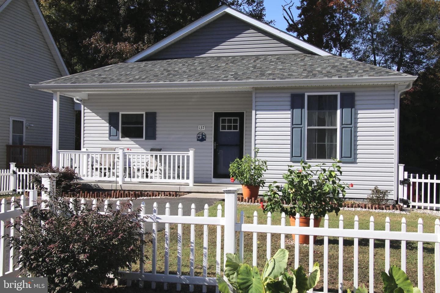 137 12th Street photo 1