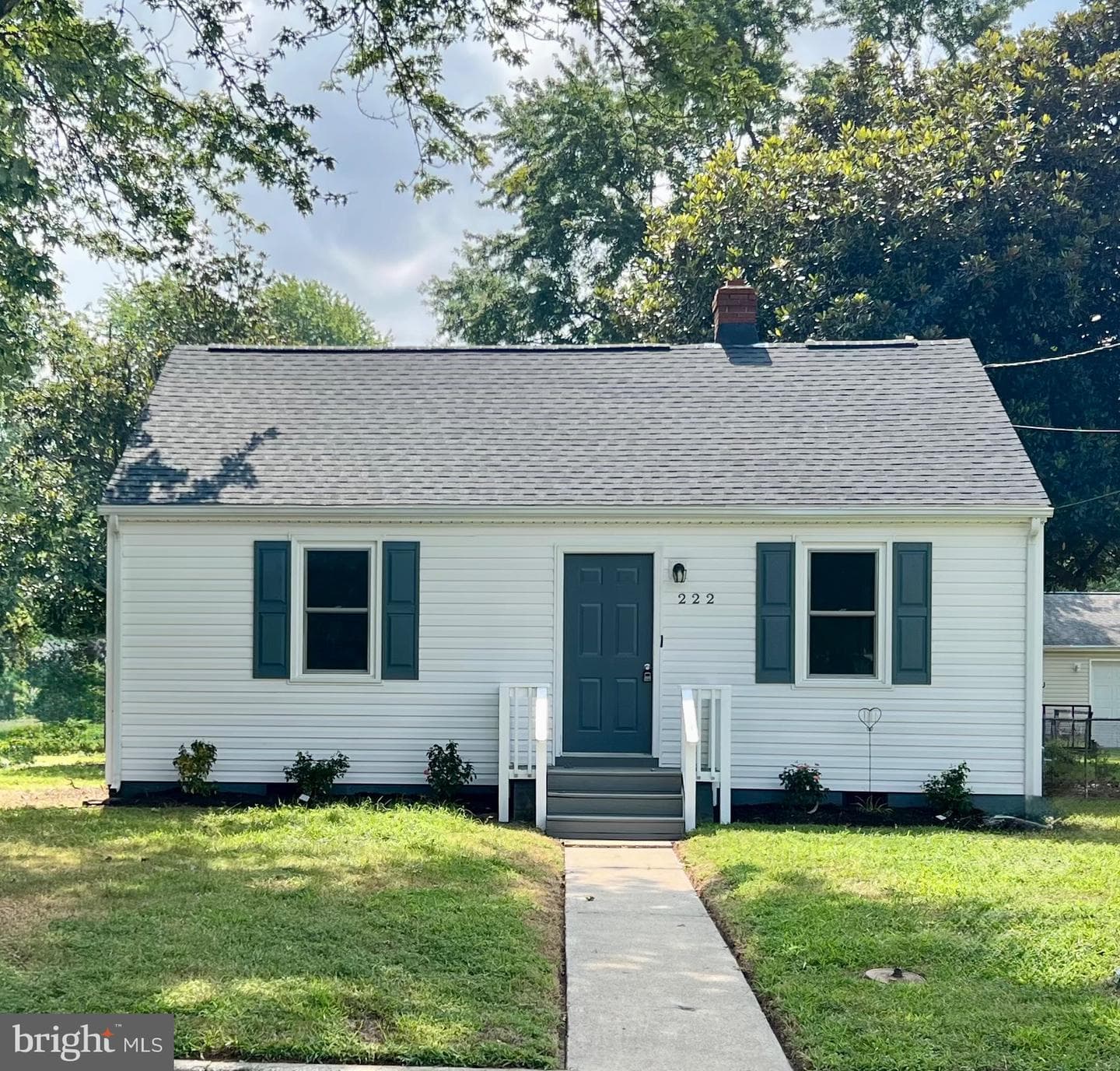 222 Mimosa Avenue photo 1