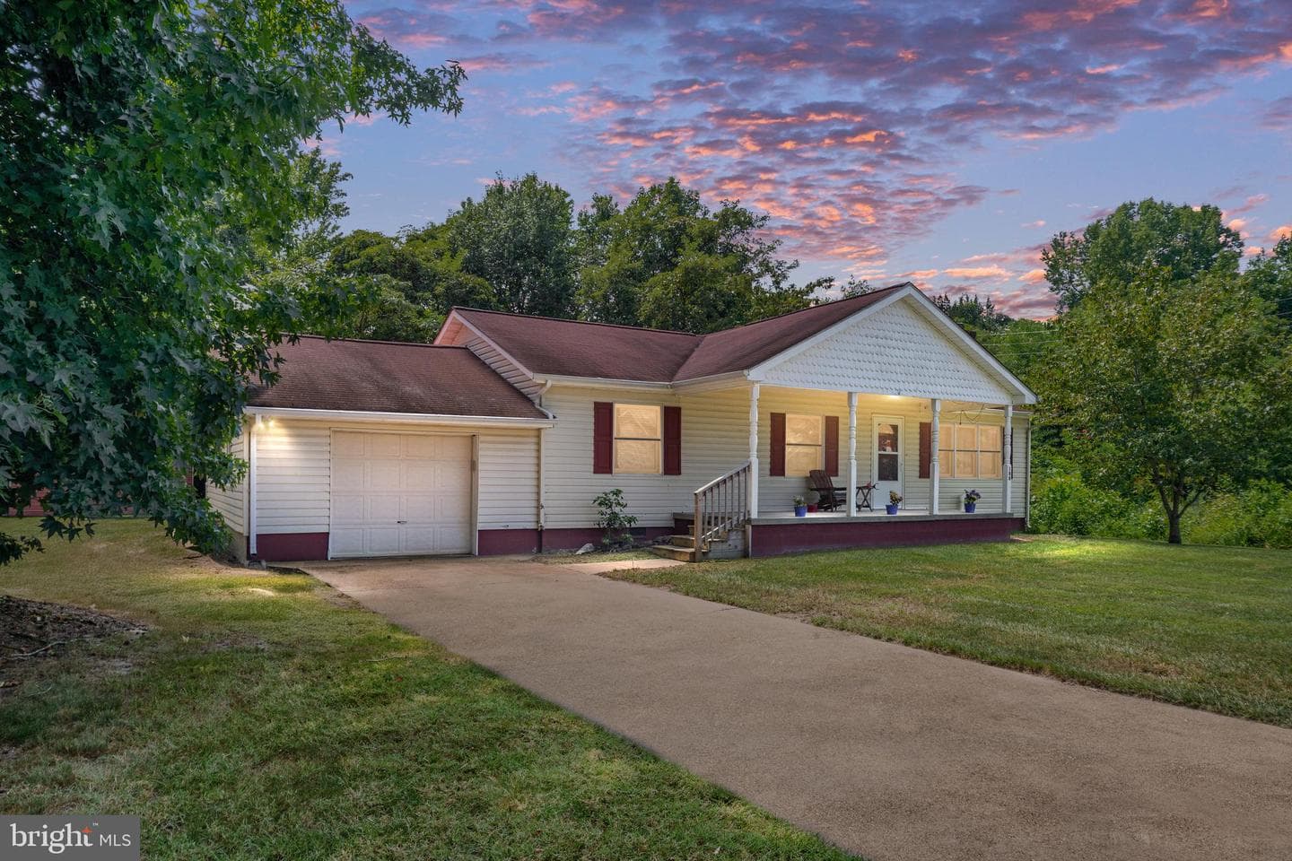 100 Latane Drive photo 1