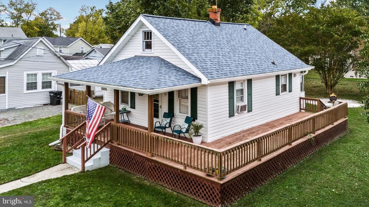 314 Lafayette Street photo 1