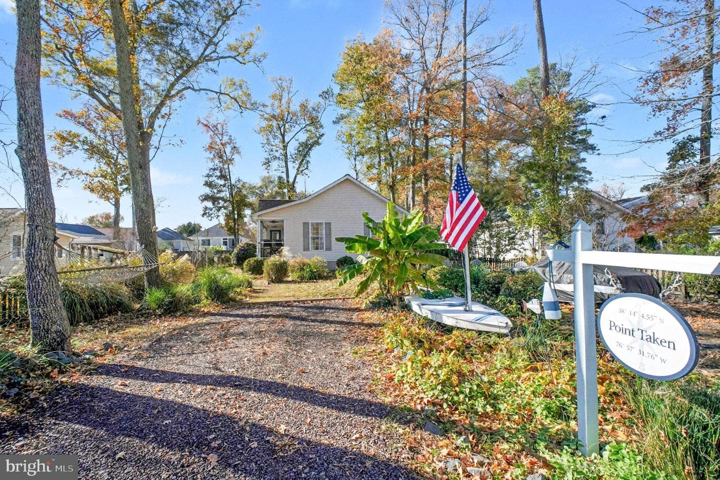 1407 Lossing Avenue photo 1
