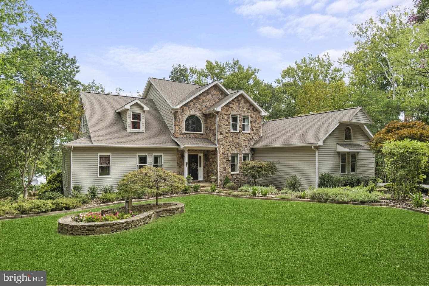 30 Ironwood photo 1
