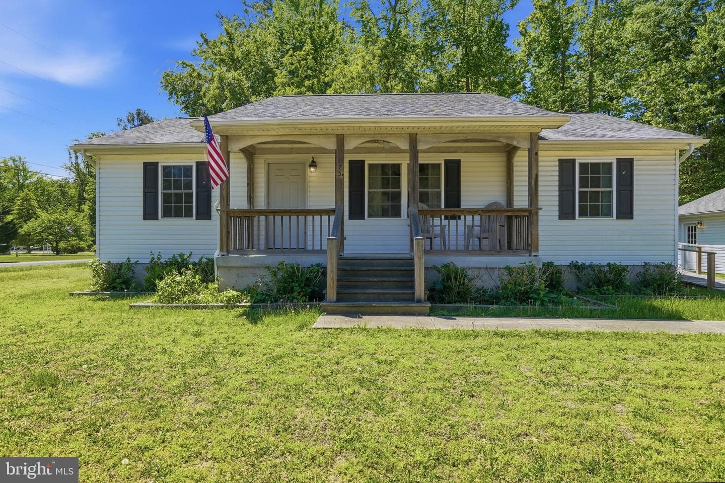 275 Monticello