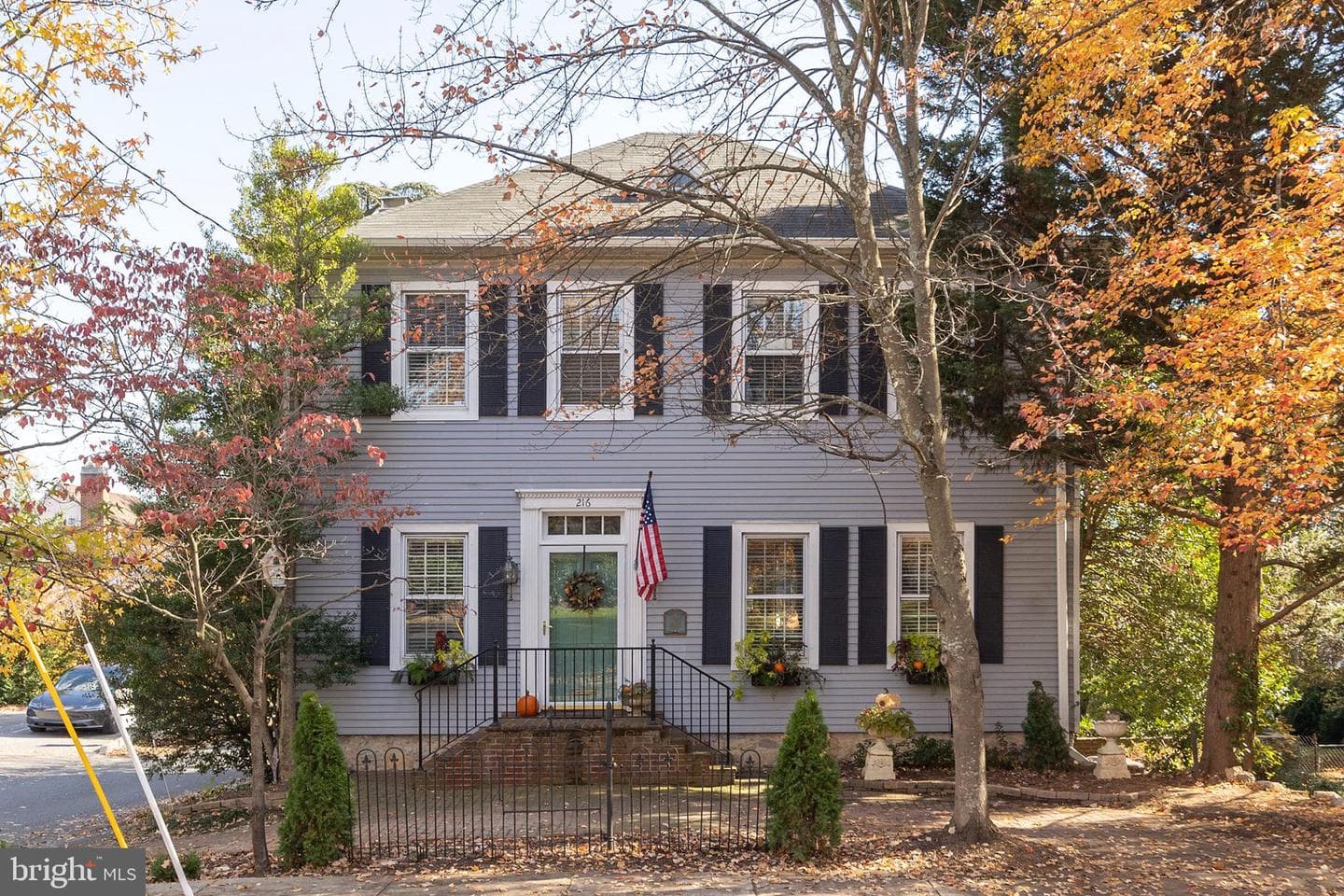 216 Fairmont Avenue photo 1