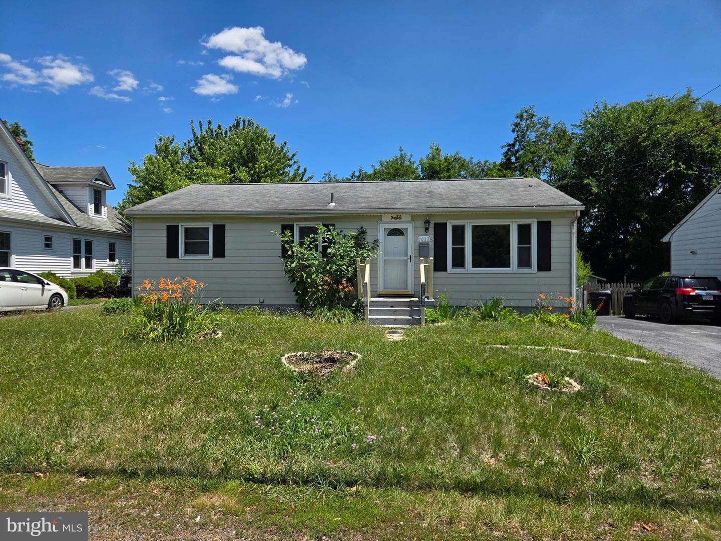 1033 Allen Drive