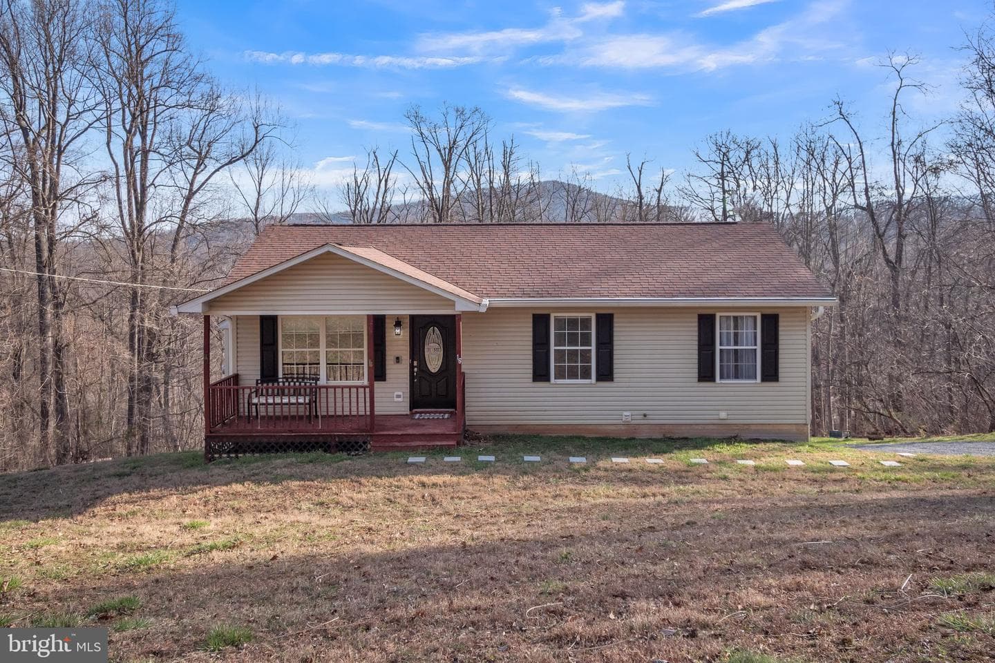 16 Chestnut Oak Court photo 1