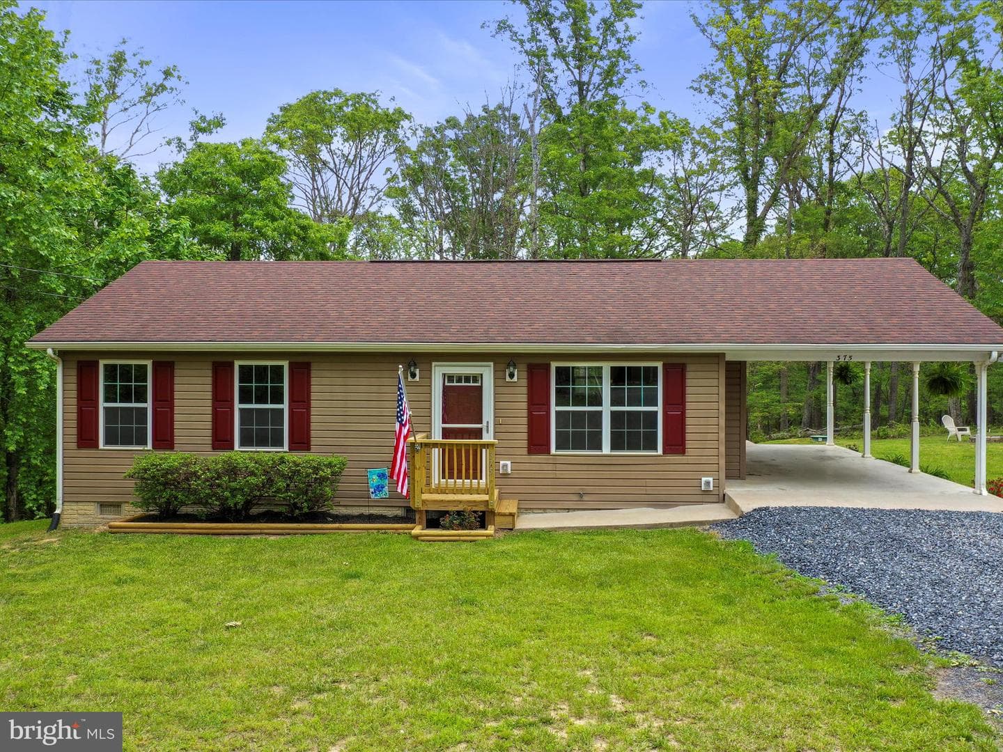 375 Arrowhead Road photo 1