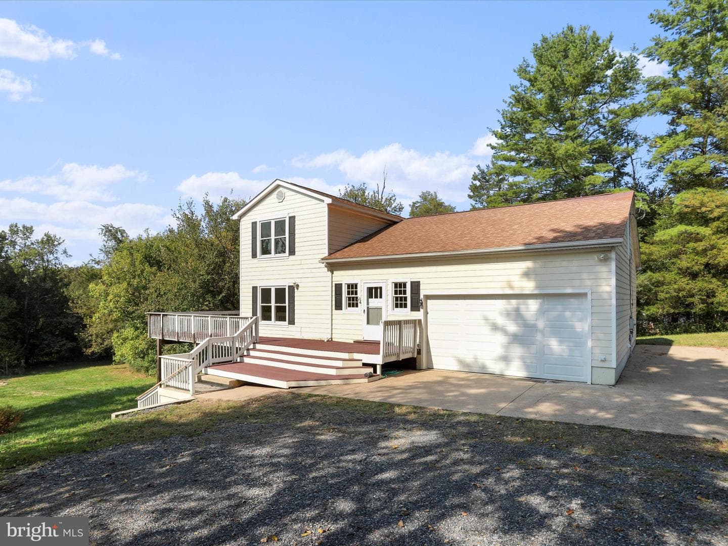 5475 Howellsville Road photo 1
