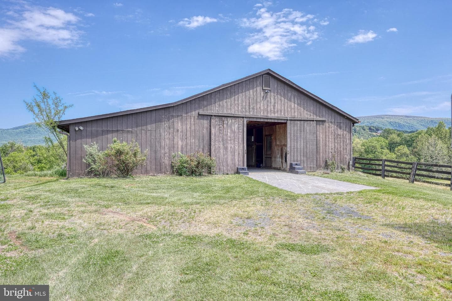 4119 Bentonville Road photo 1