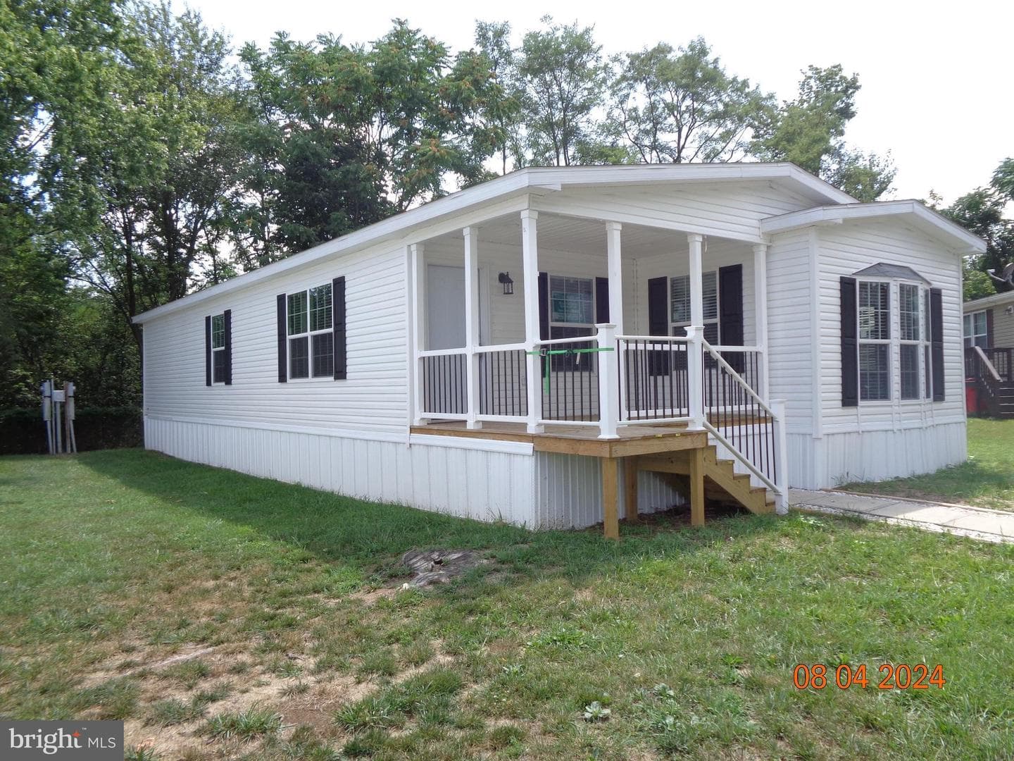 247 Apollo Court photo 1