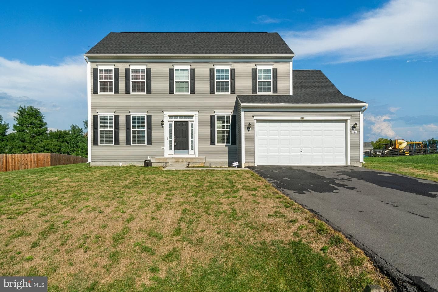 846 Calvert Circle photo 1
