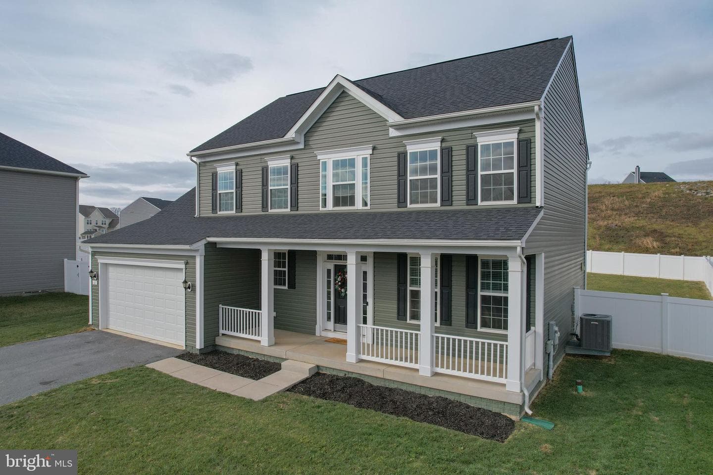 61 Sinclair Court photo 1