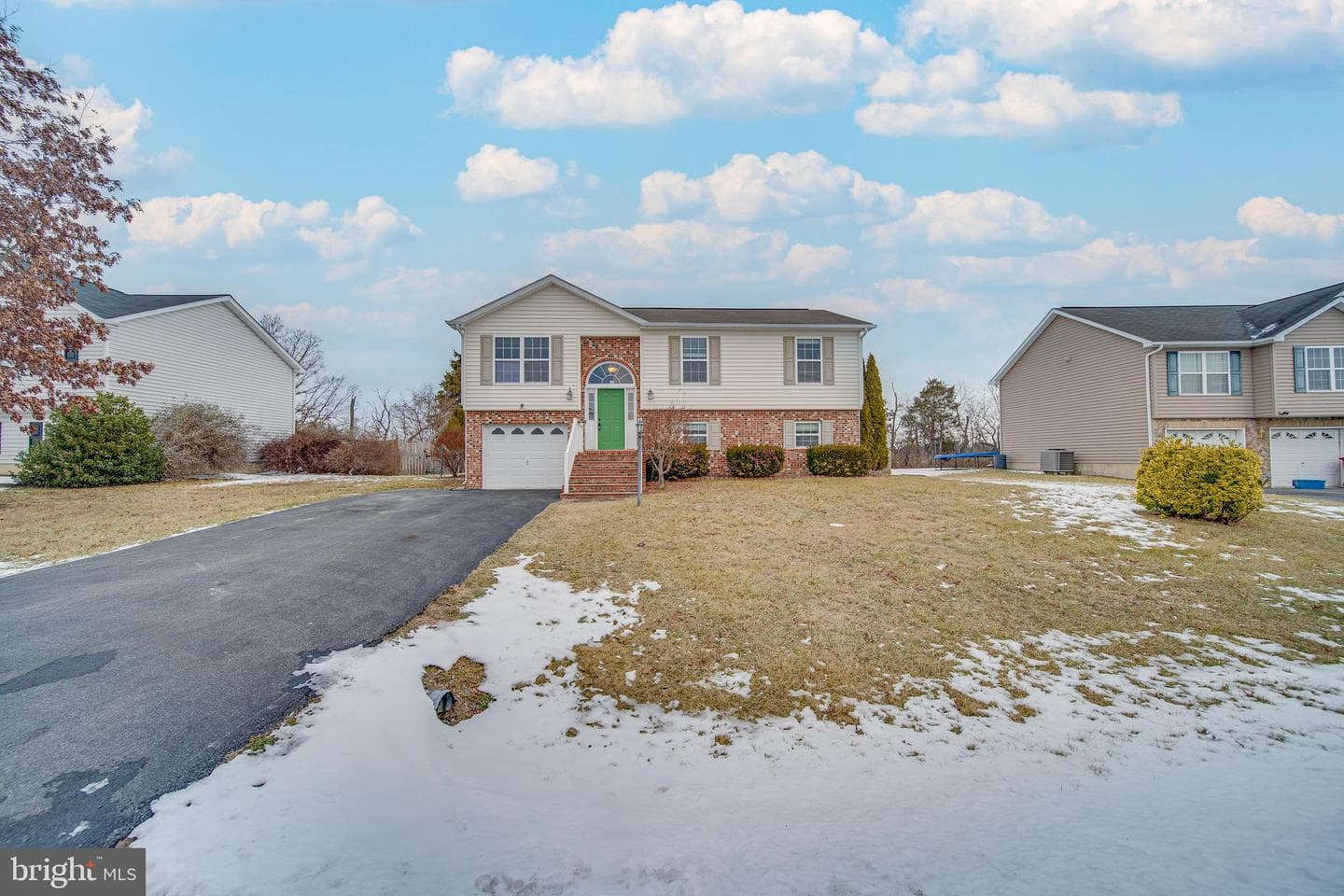 304 Marlowe Drive photo 1