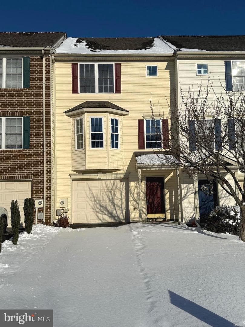 54 Teague Lane photo 1
