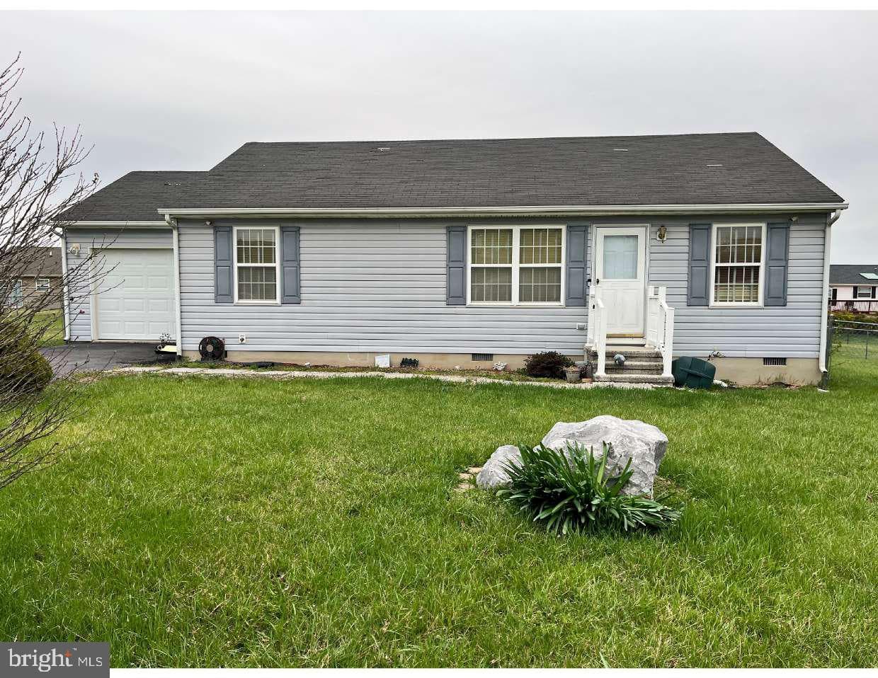 82 Sedge Wren Lane photo 1