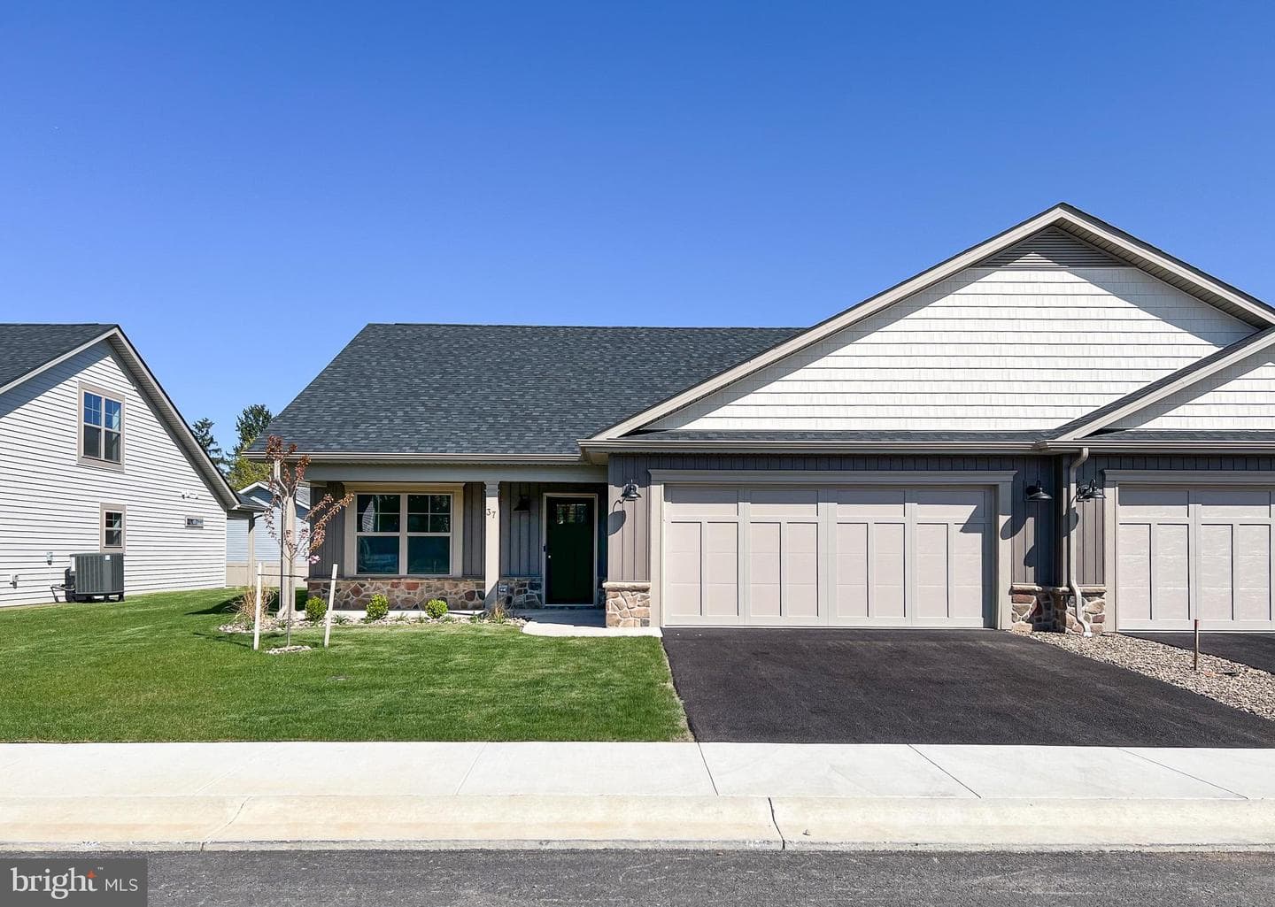 37 Grainfield Court photo 1
