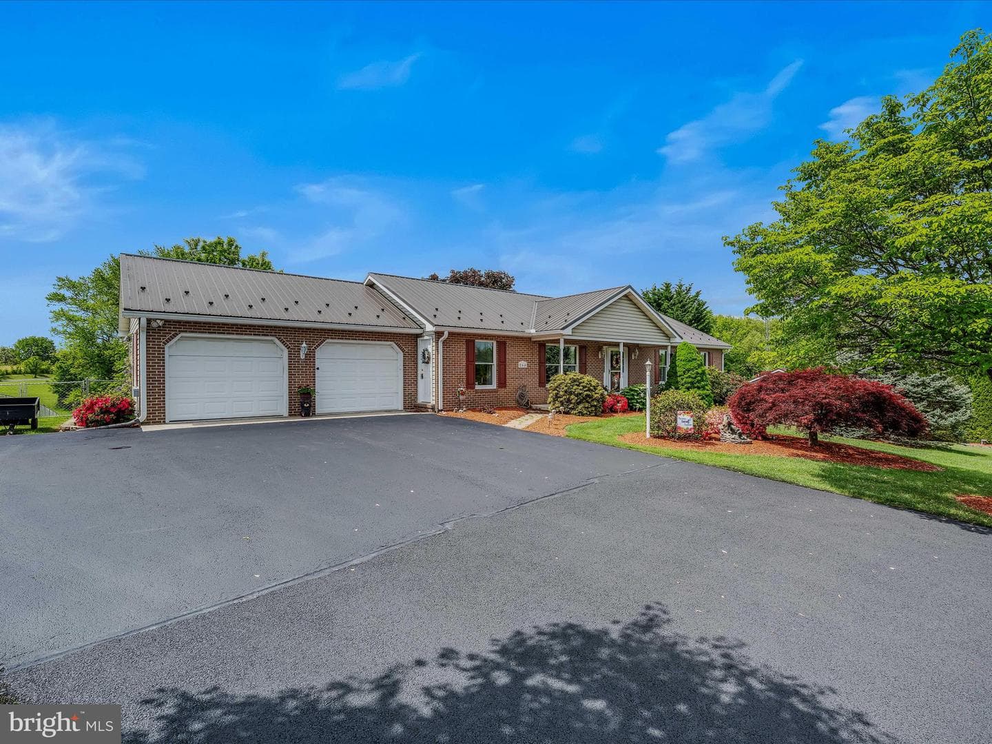 244 Jeanna Lane photo 1
