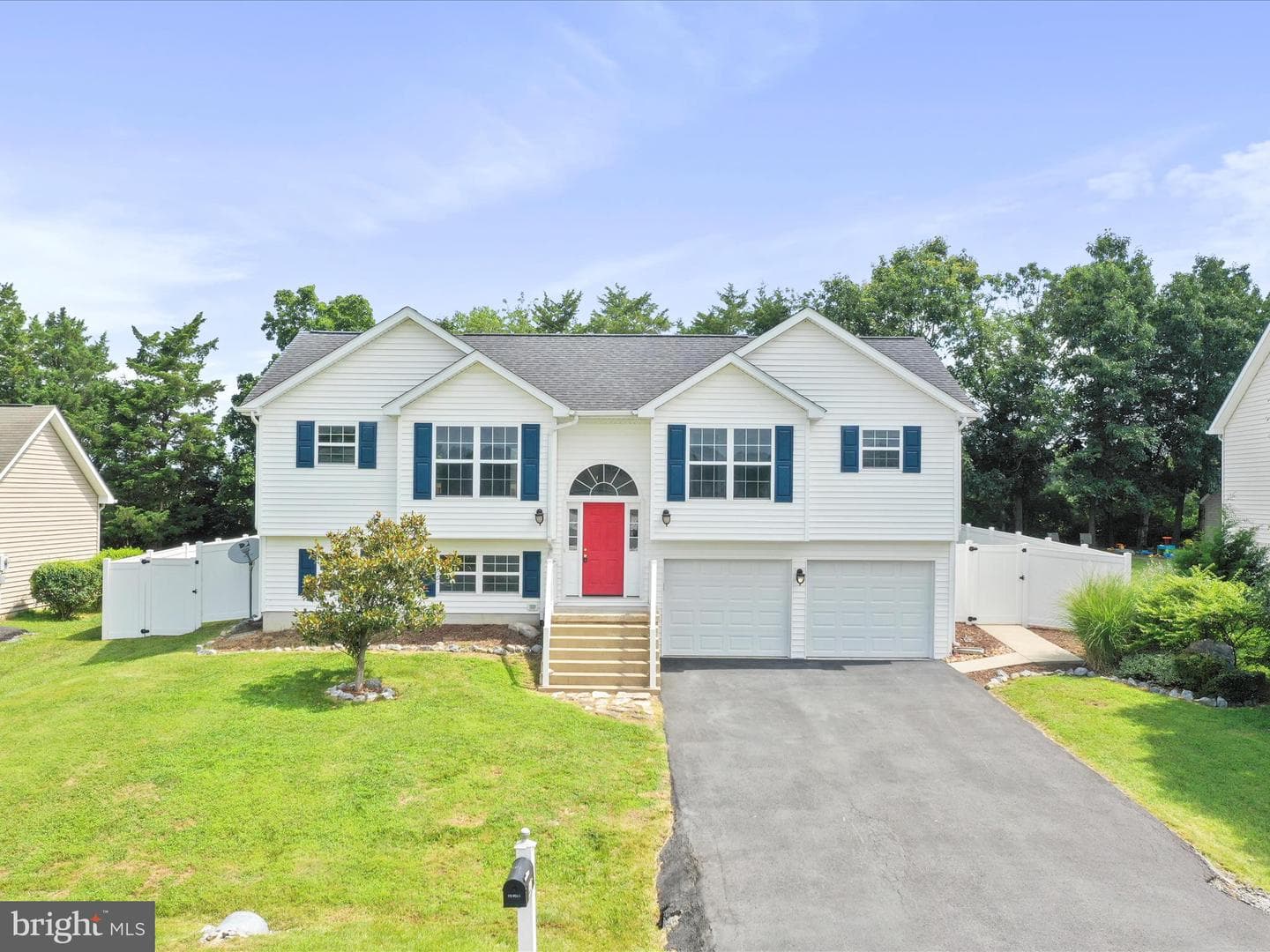 43 Hansberry Court photo 1