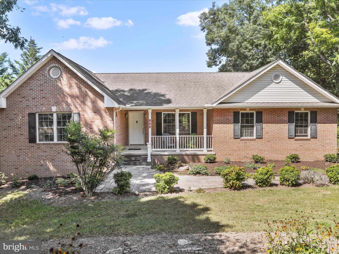 671 N Ridge Road N photo 1