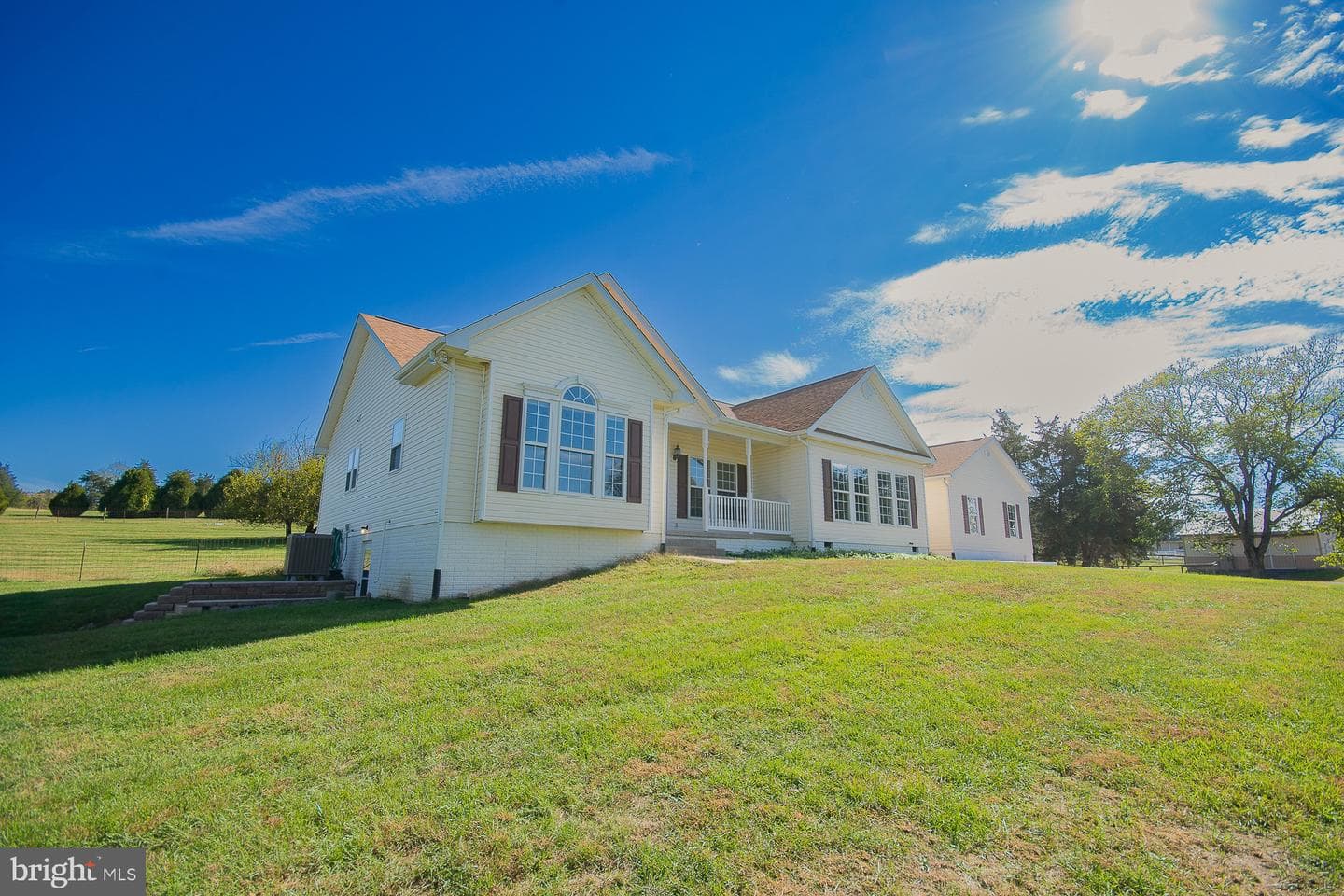 78 Colonel Myers Drive photo 1