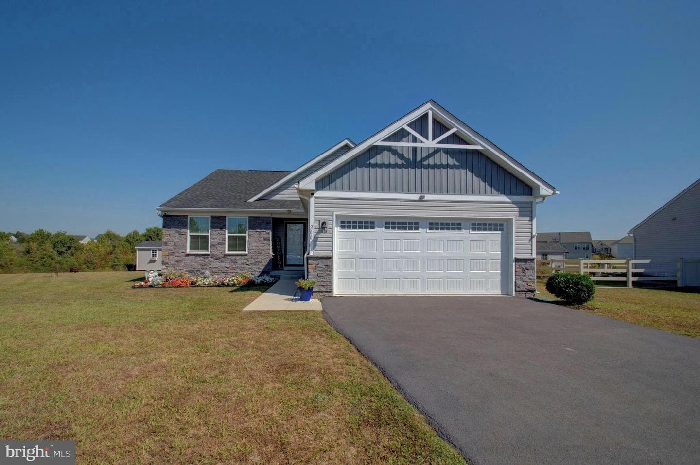200 Laxfield Court photo 1