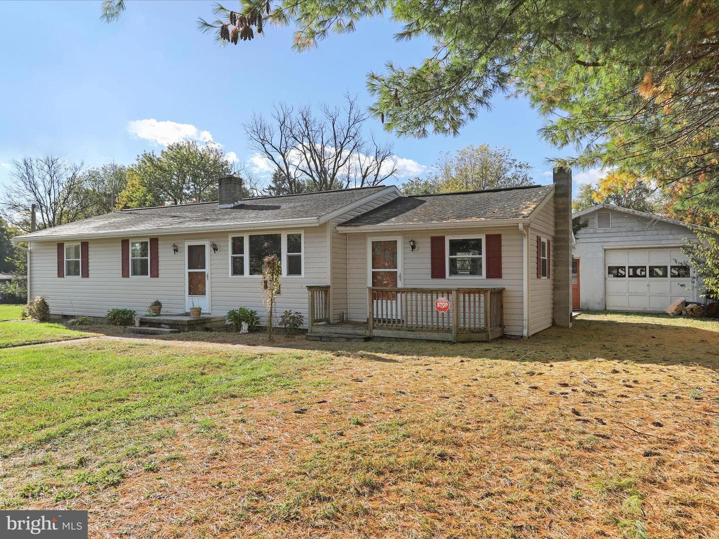 60 Grey Spring Avenue photo 1