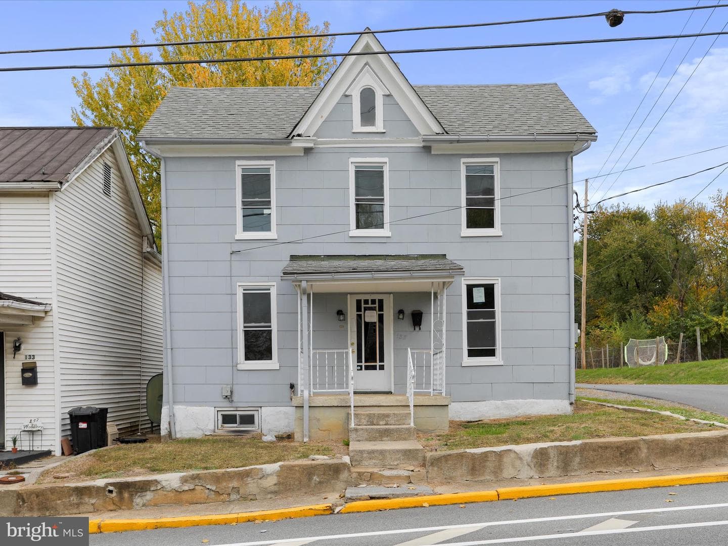 135 Woodbury Avenue