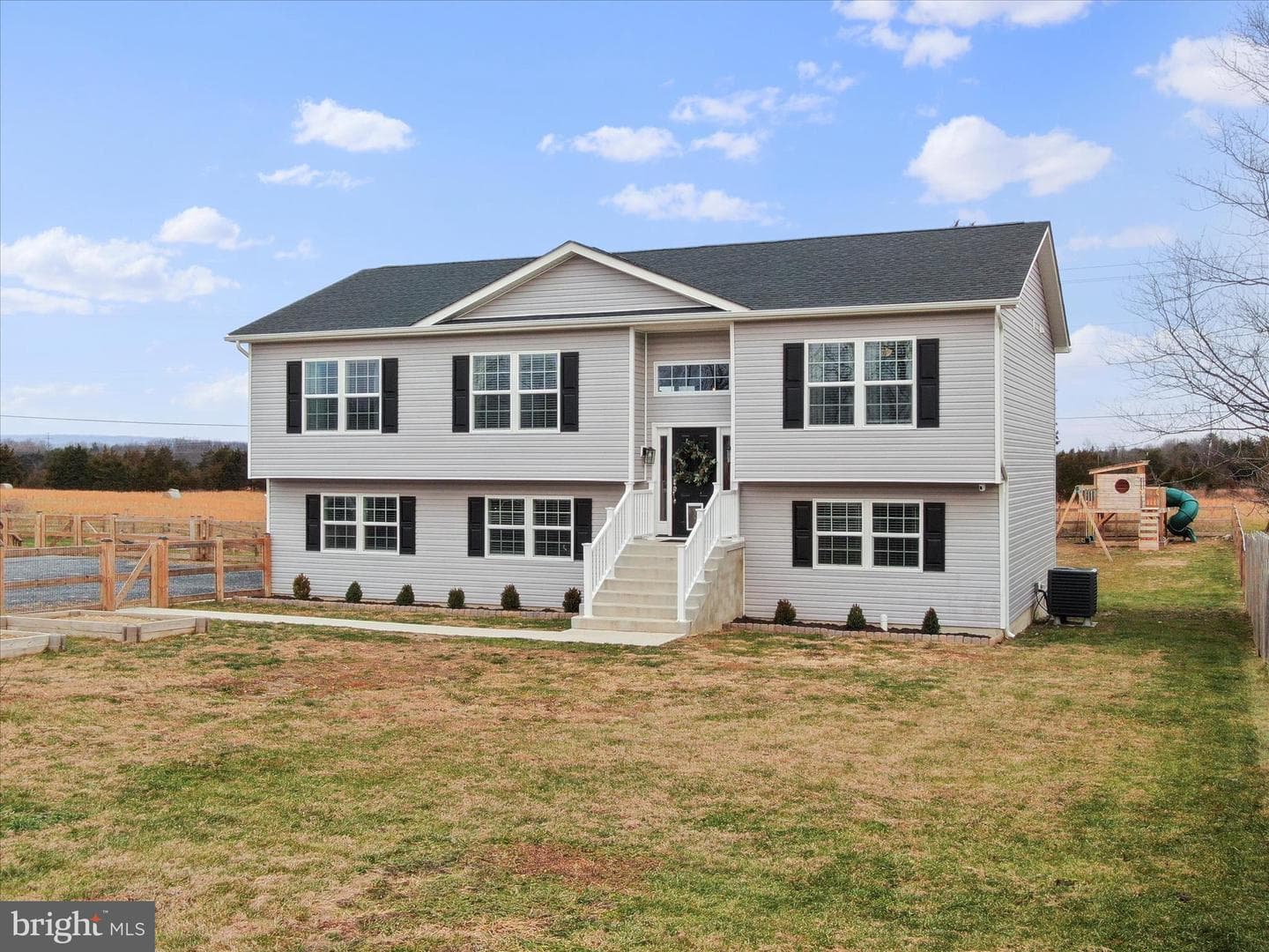 1885 Giles Mill Road photo 1
