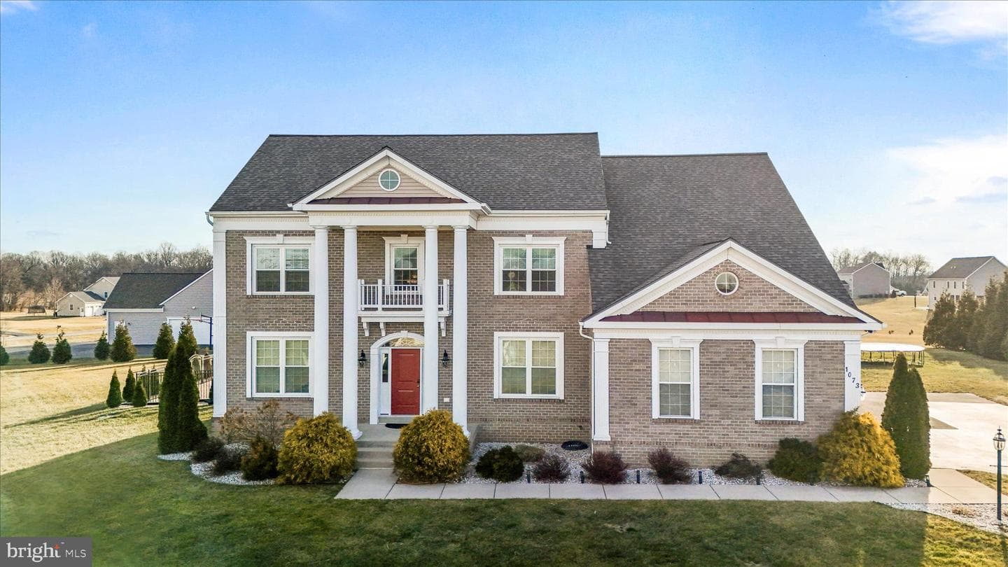 1073 Hallmark Drive photo 1