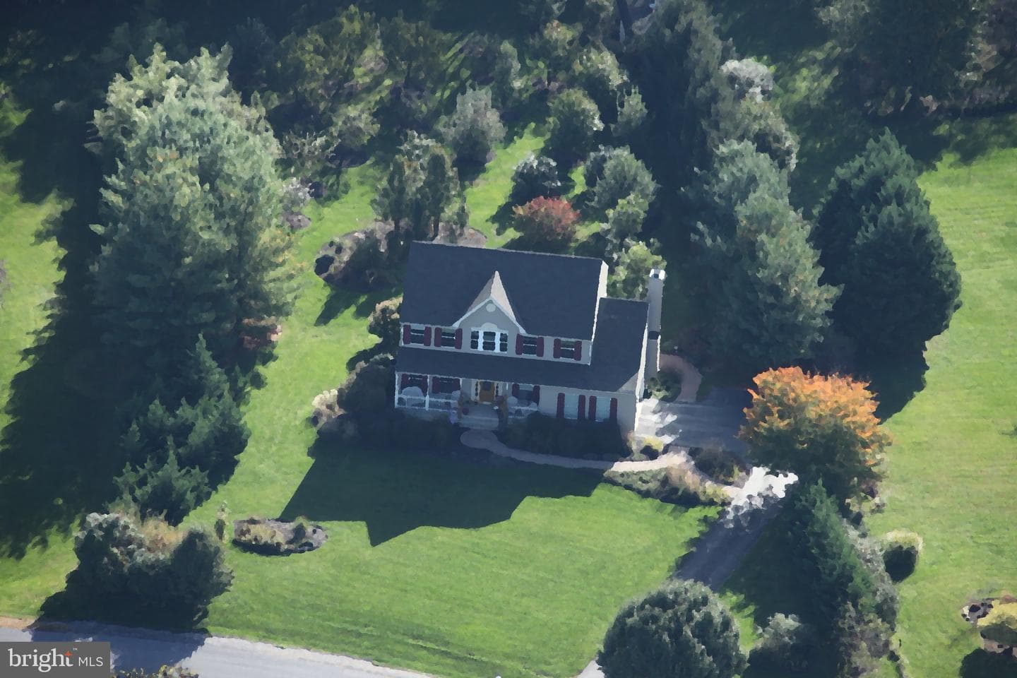 133 Victoria Drive photo 1