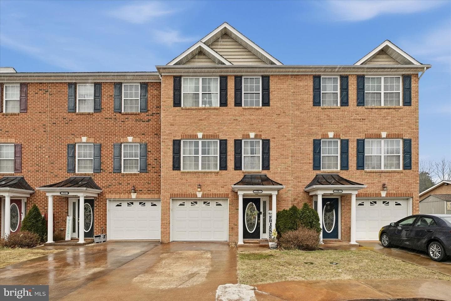 75 Babylonica Court photo 1