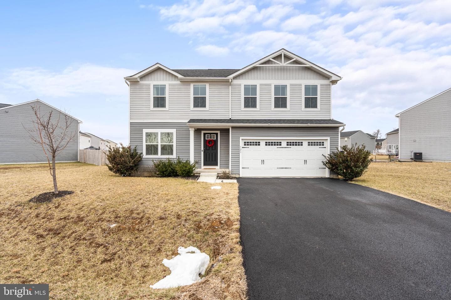 121 Switchgrass Court photo 1