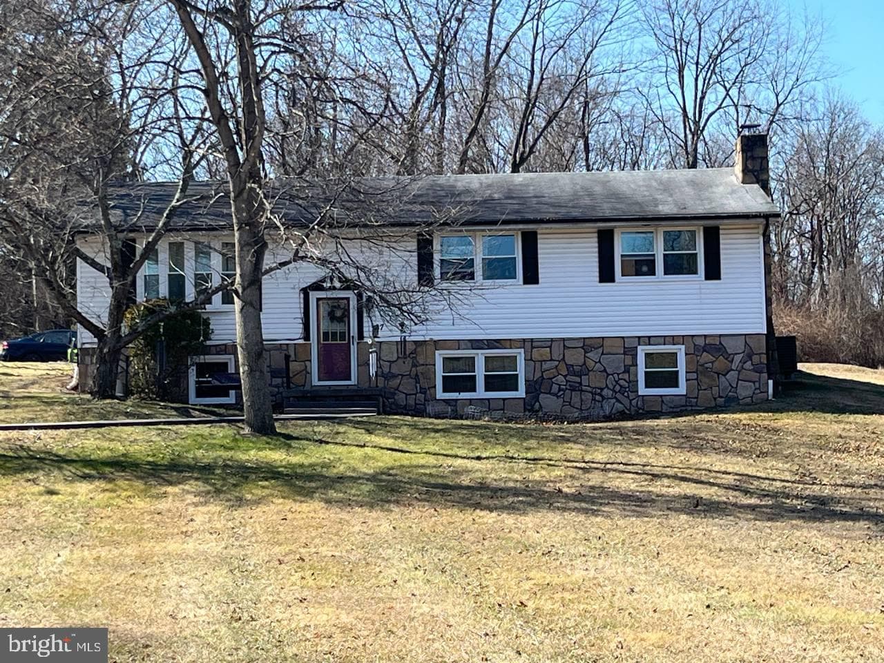 67 Gregory Drive photo 1