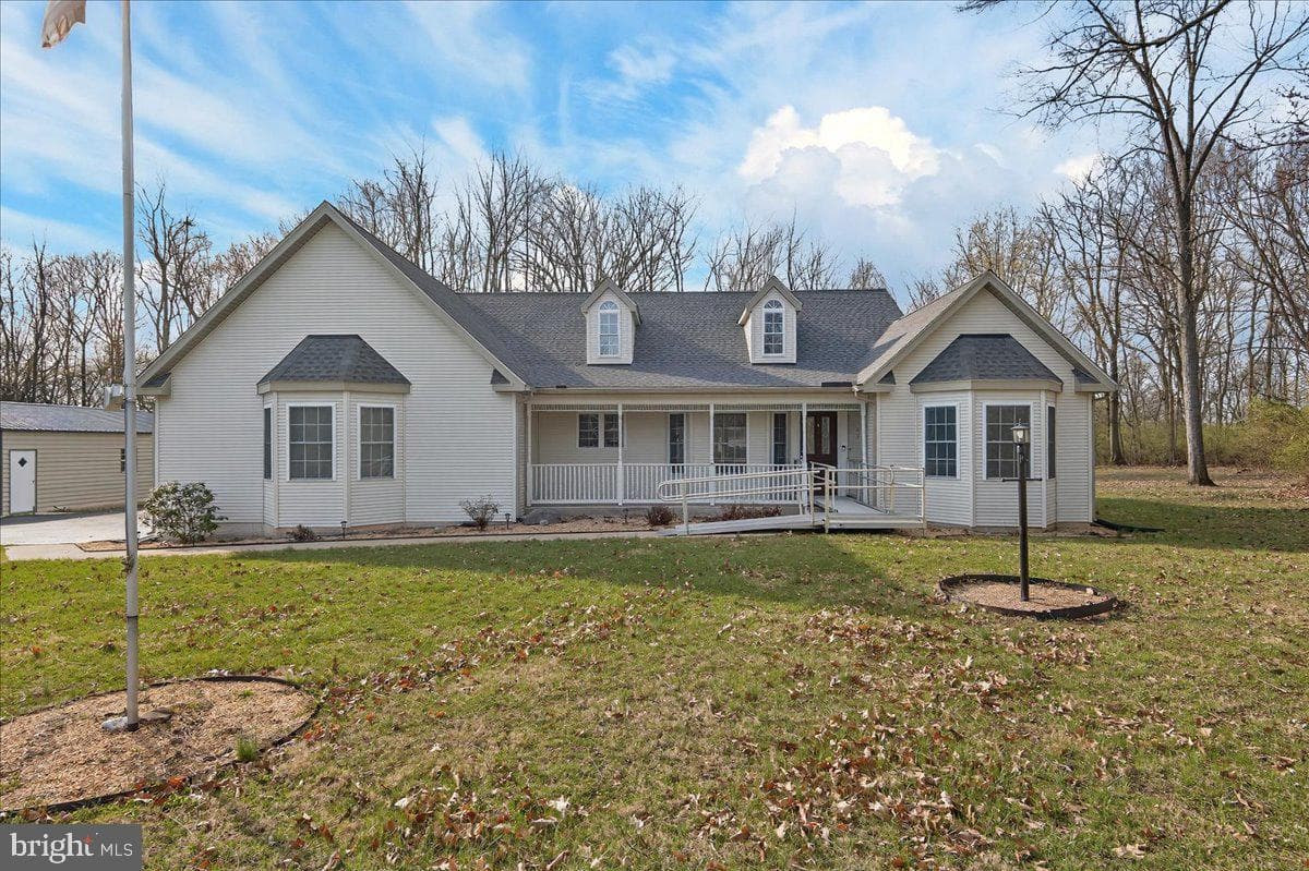 352 Doe Run Road photo 1