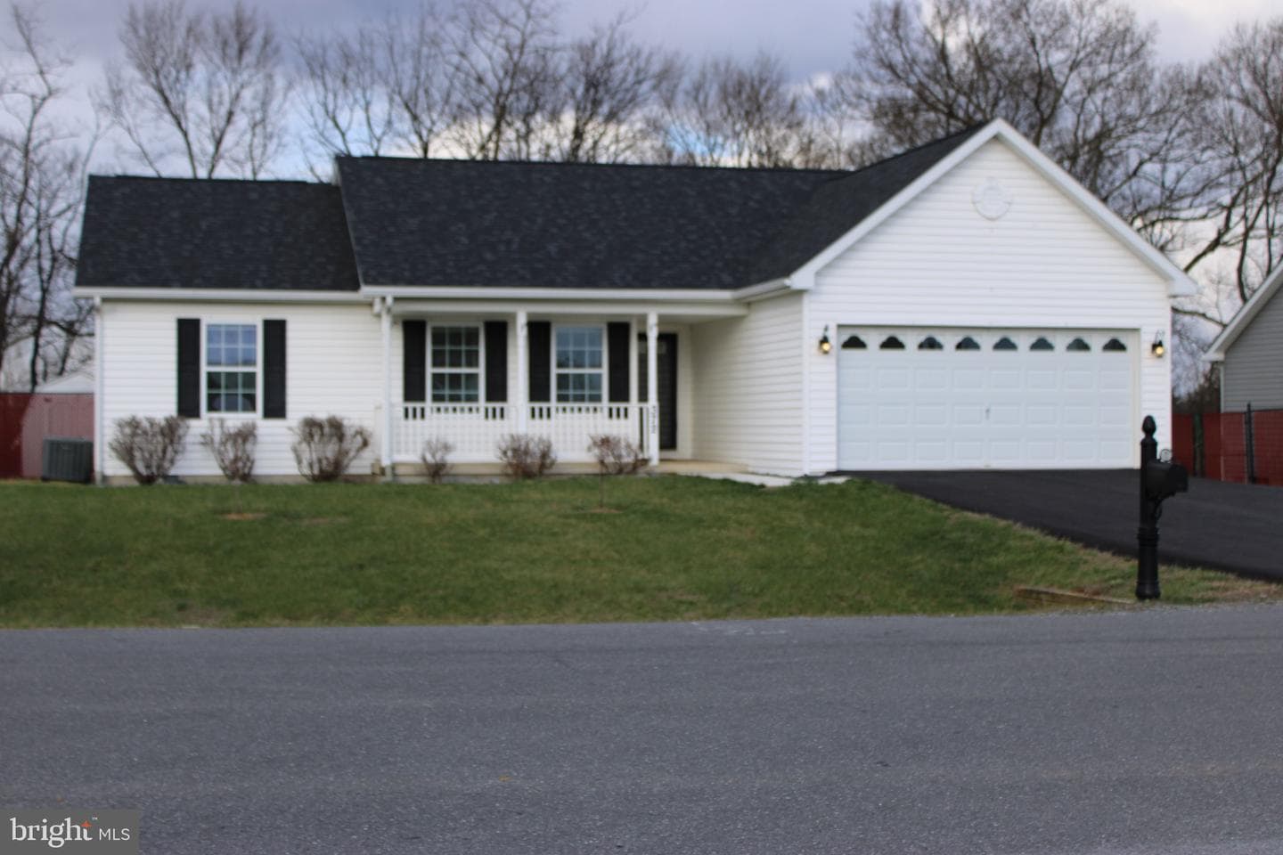 372 Marlowe Drive photo 1