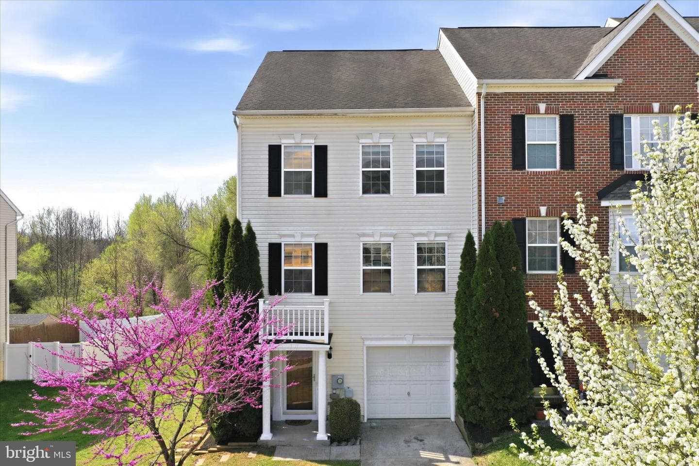 152 Raphael Court