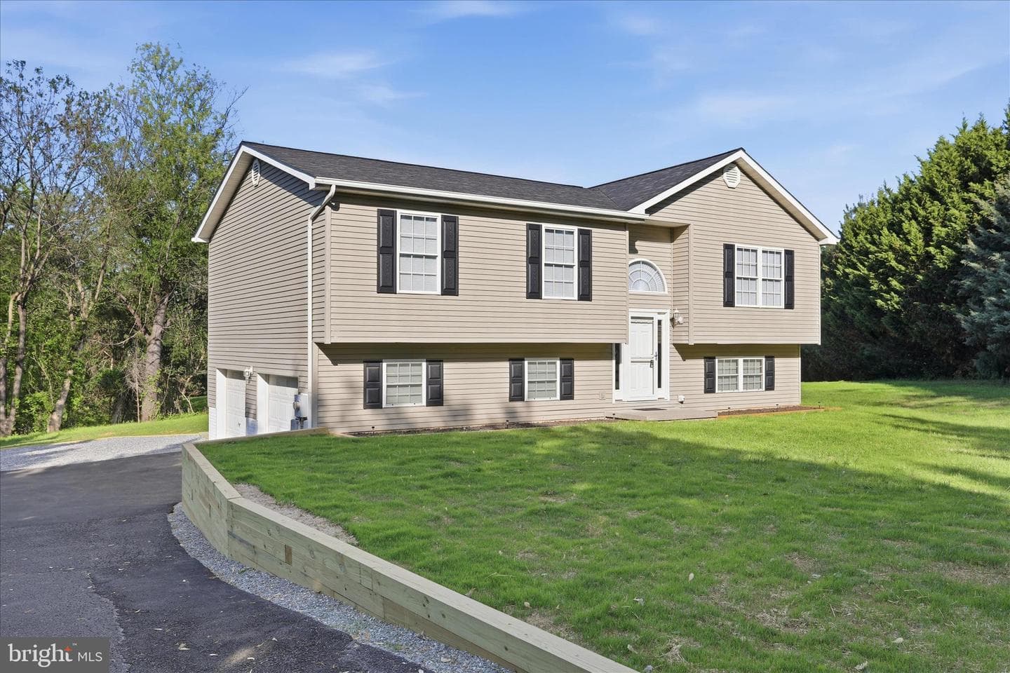 174 Open Field Lane photo 1