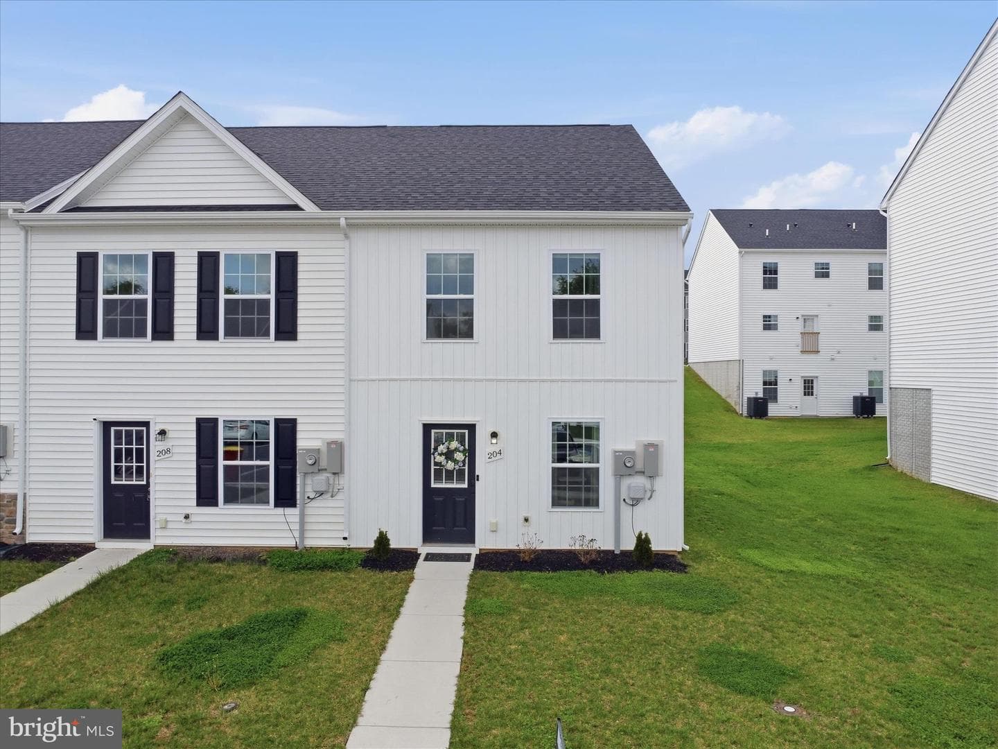 204 White Violet Way