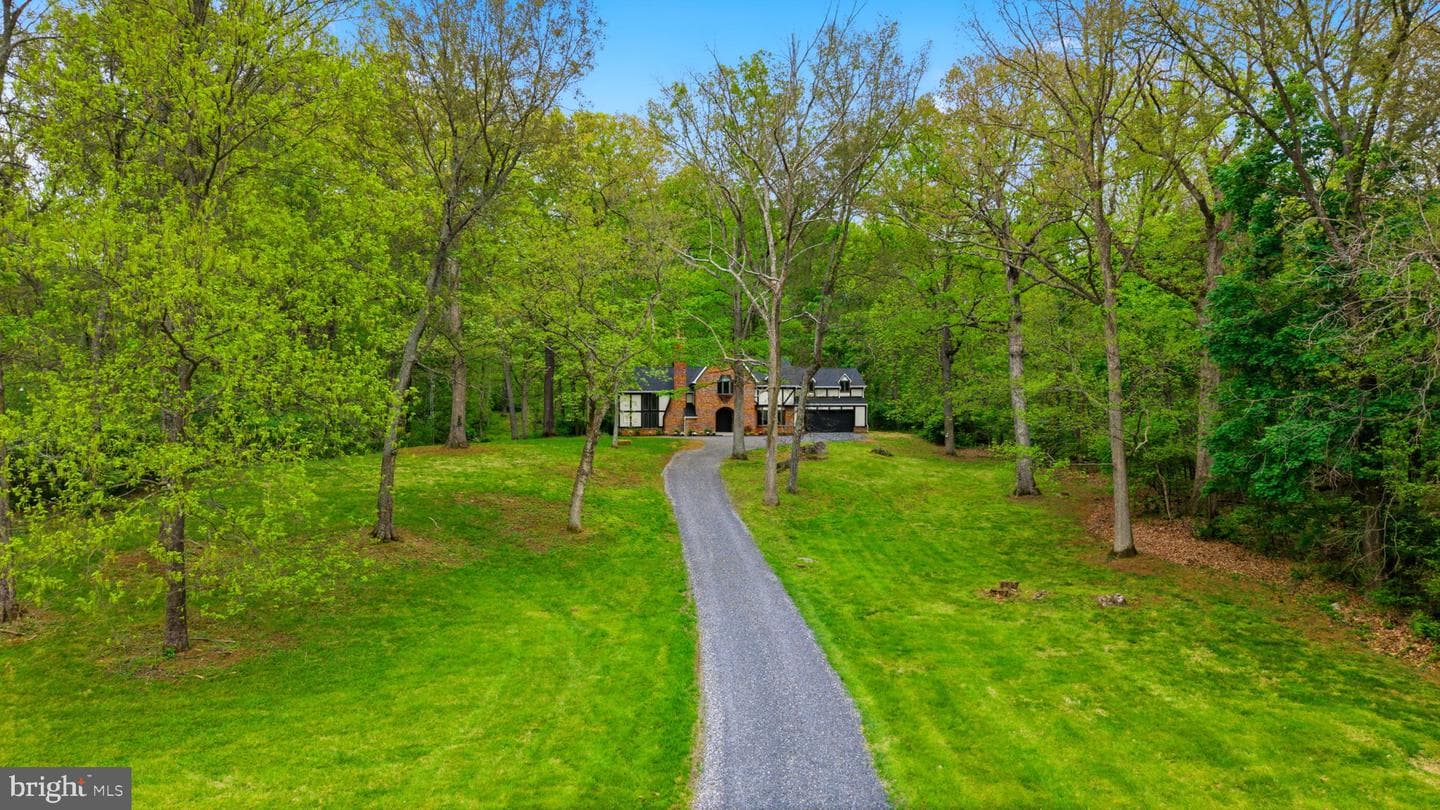 387 Weaver Lane