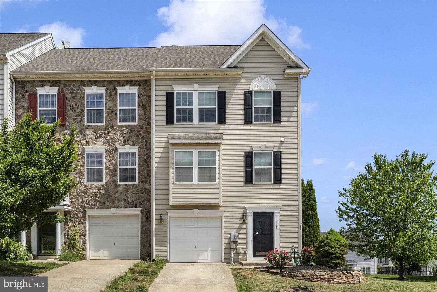 112 Raphael Court