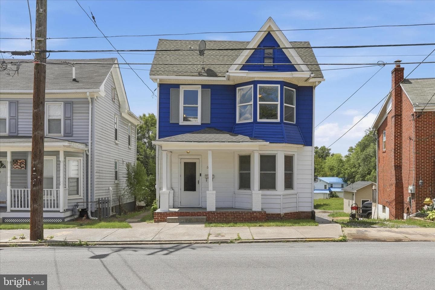 516 N High Street