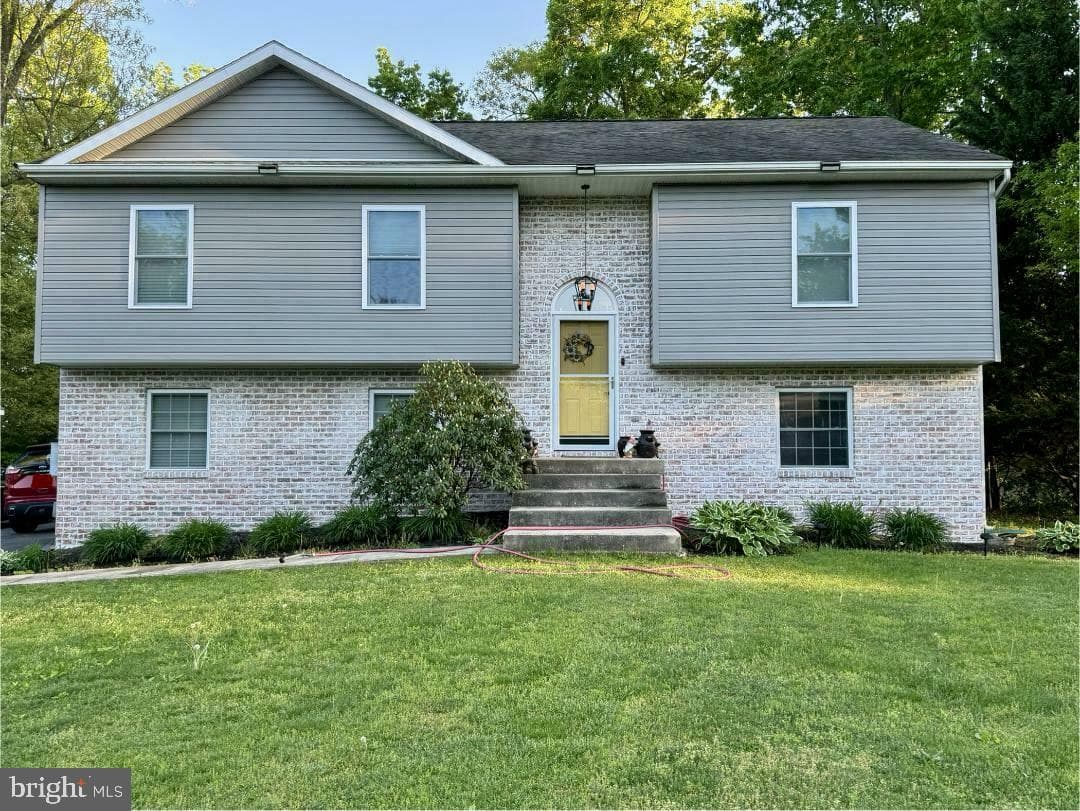 98 Manassas Drive