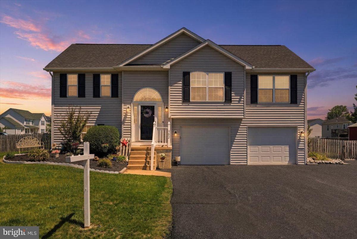 302 Dickenson Drive